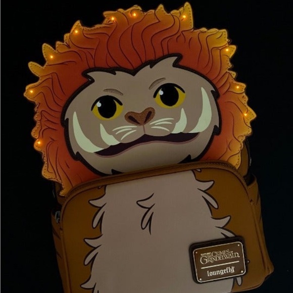Lounge Fly】SDCC Exclusive-Fantastic Beasts Mini Backpack Lounge Fly】SDCC Exclusive-Fantastic Beasts Mini Backpack